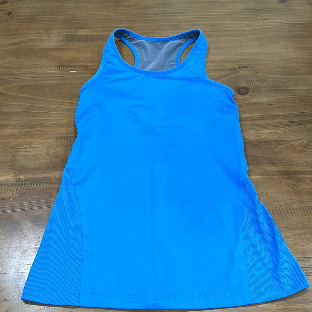 Nike work out Dri-fit top